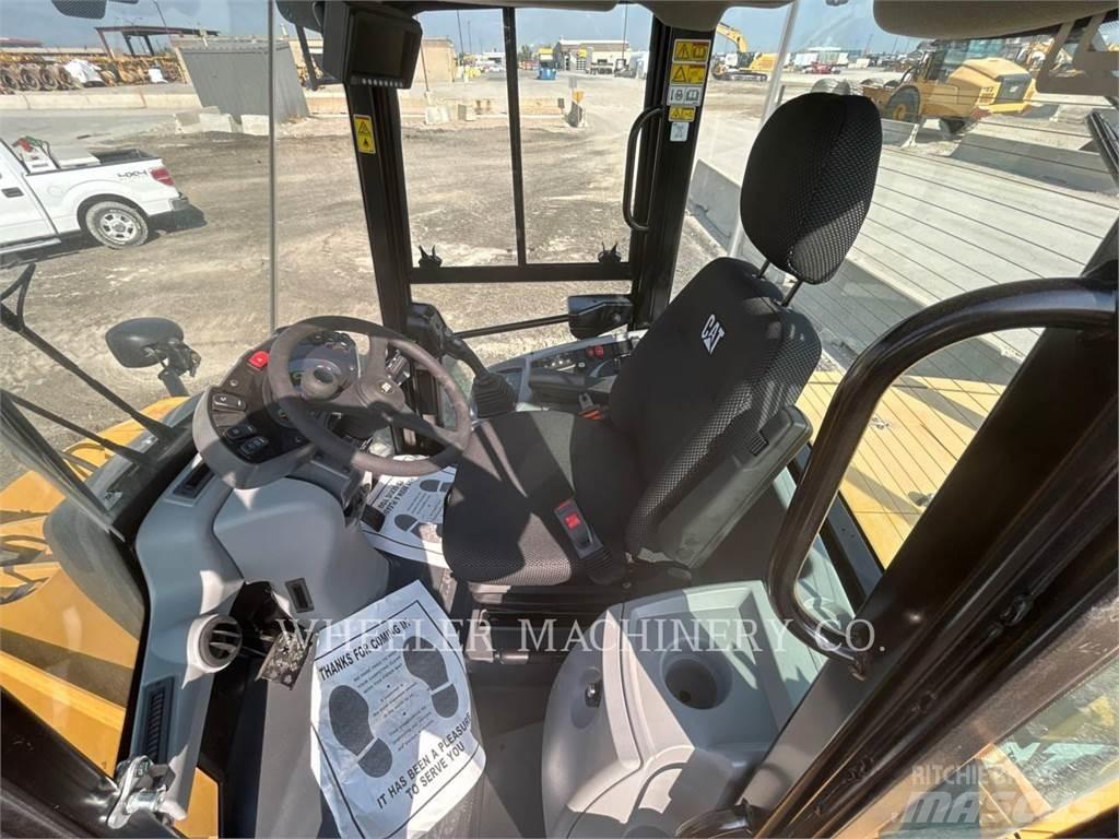 CAT 910 Колесни товарачи