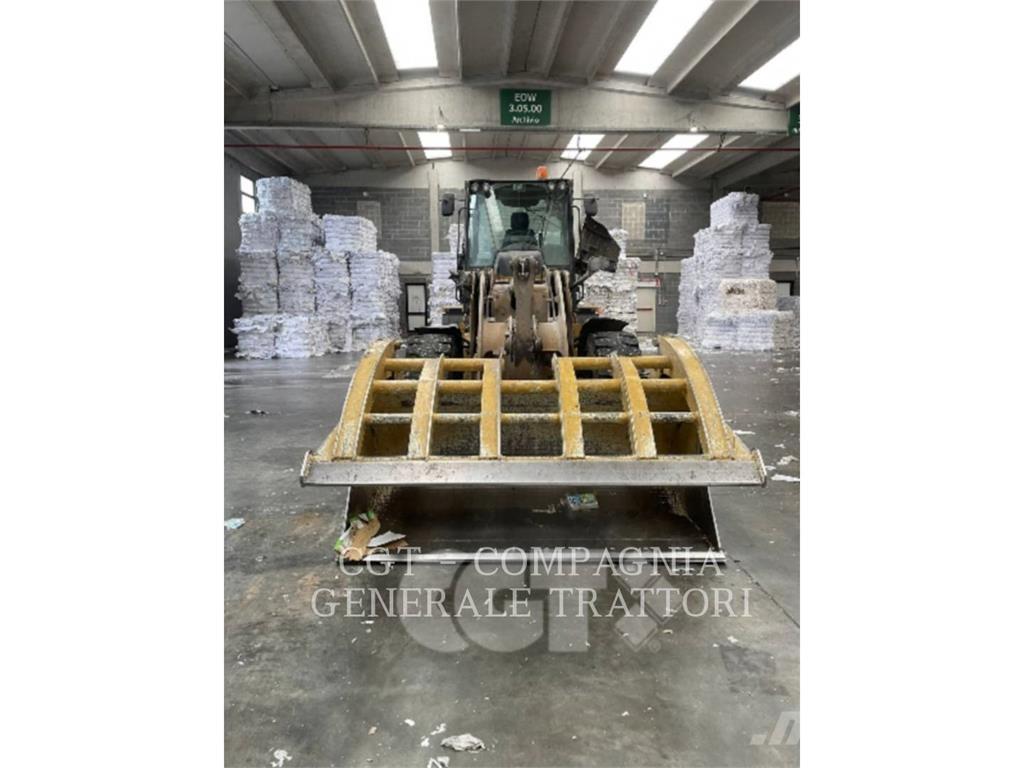 CAT 914 Колесни товарачи