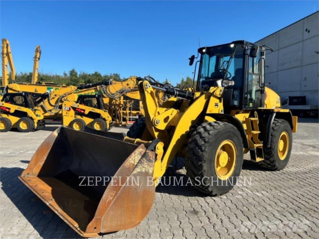 CAT 914-14A Колесни товарачи