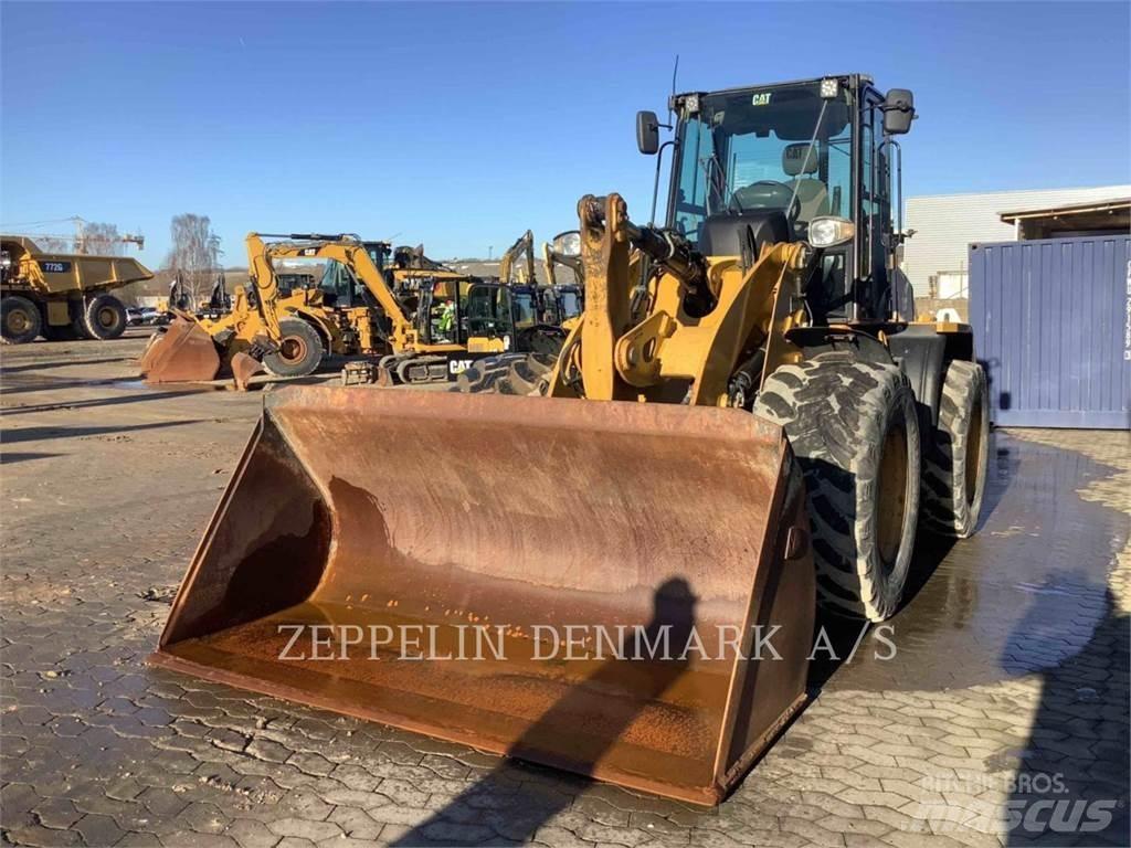 CAT 914K Колесни товарачи
