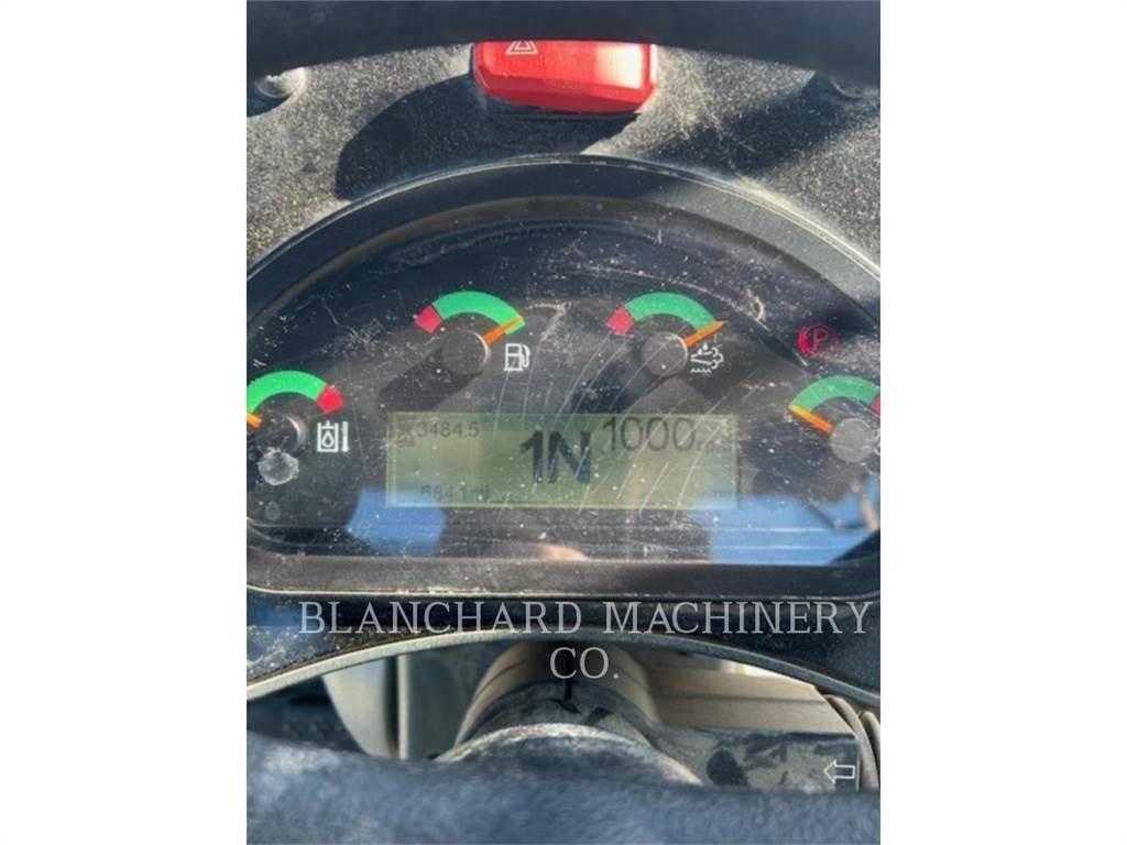 CAT 914M Колесни товарачи