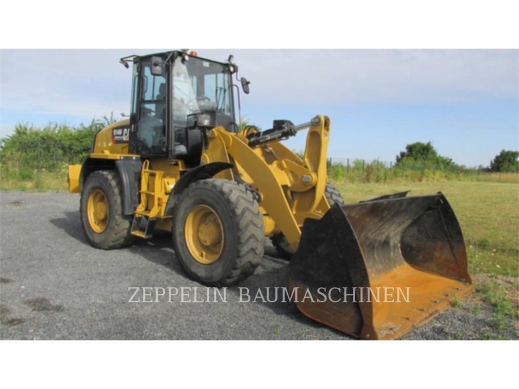 CAT 914M Колесни товарачи