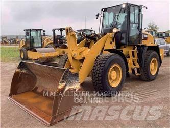 CAT 918M Колесни товарачи