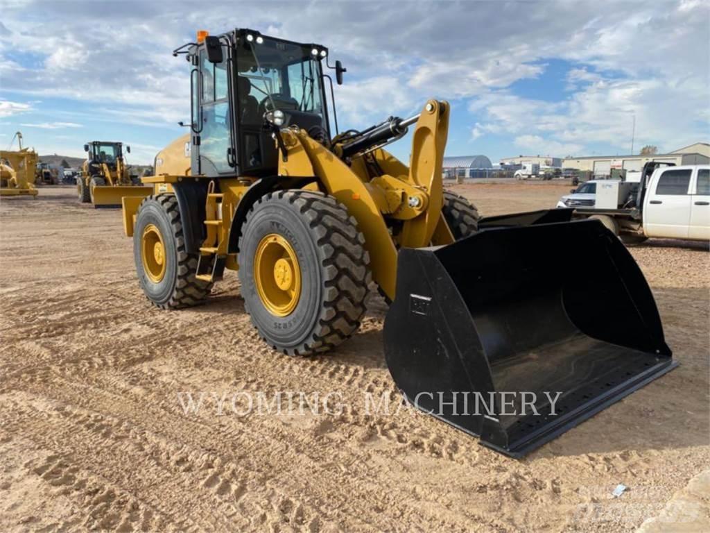 CAT 920 Колесни товарачи
