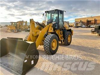CAT 920 Колесни товарачи