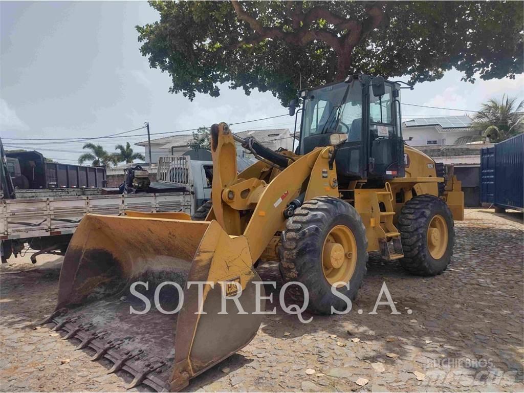 CAT 920 Колесни товарачи