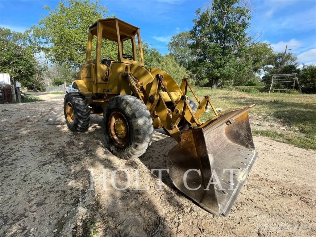 CAT 920 Колесни товарачи