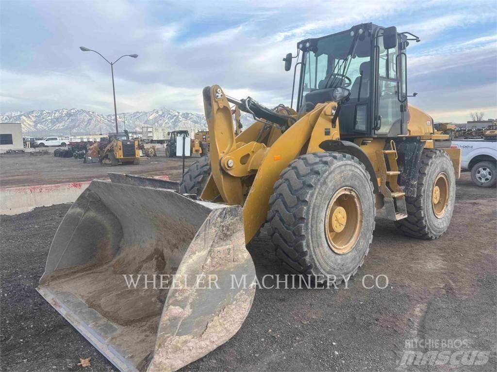 CAT 920 Колесни товарачи