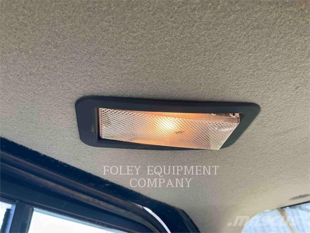 CAT 920-14 Колесни товарачи