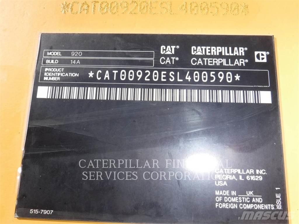 CAT 920-14 Колесни товарачи