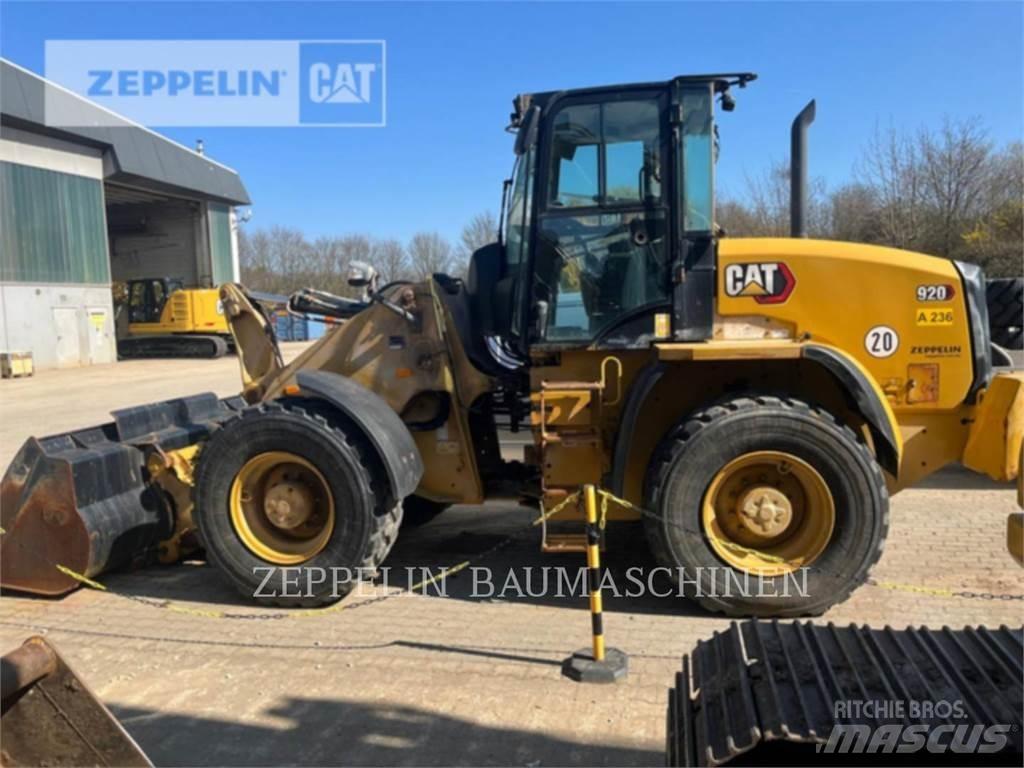 CAT 920-14A Колесни товарачи