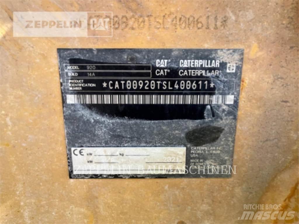 CAT 920-14A Колесни товарачи