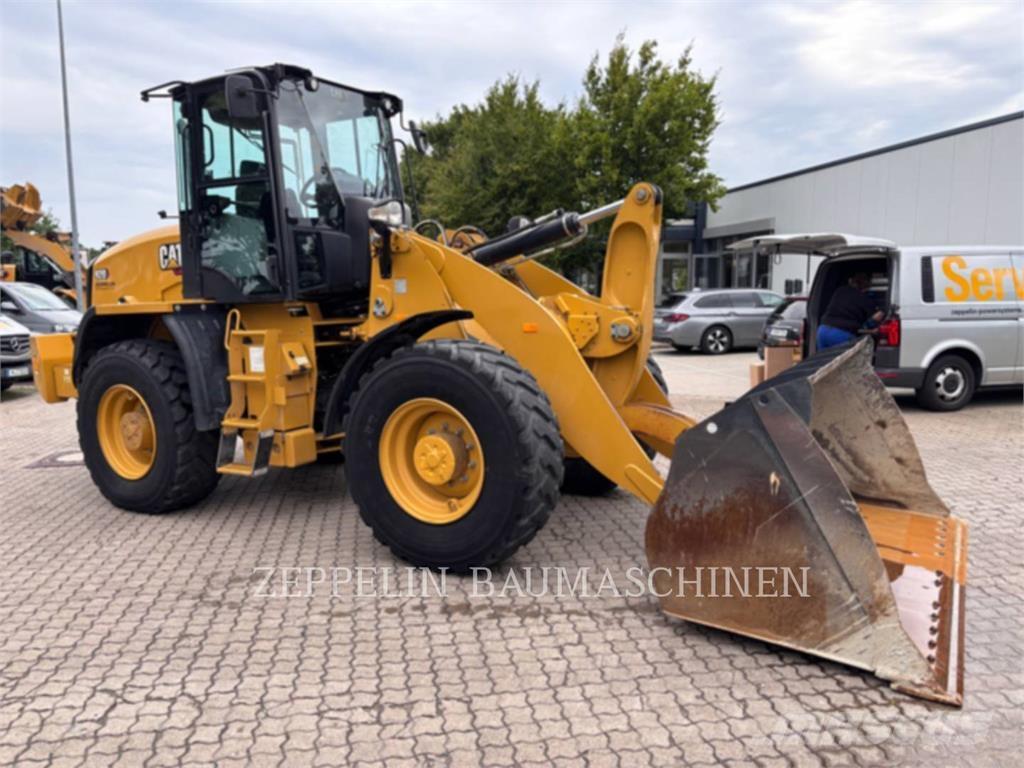 CAT 920-14A Колесни товарачи