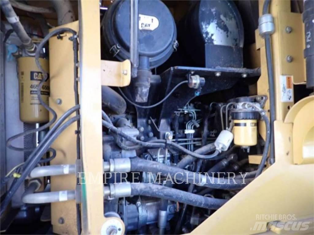 CAT 924G Колесни товарачи
