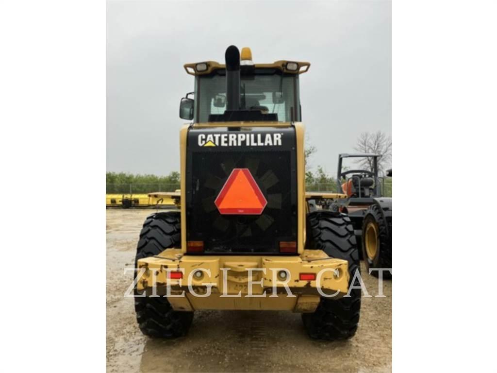 CAT 924H Колесни товарачи