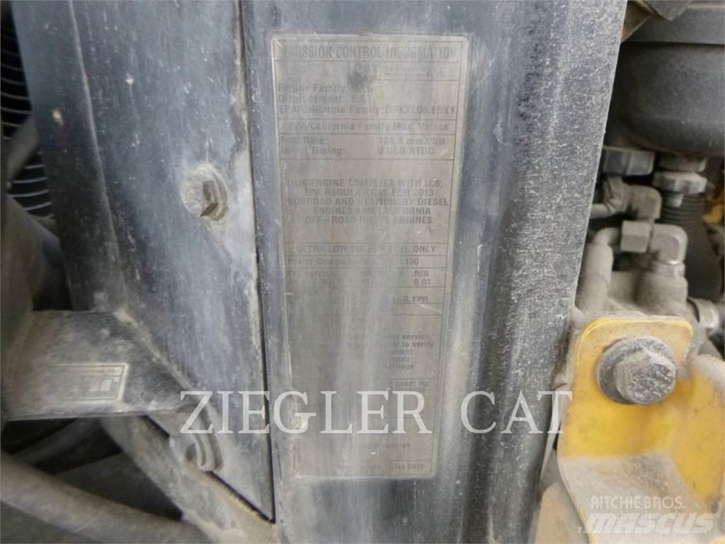 CAT 924K Колесни товарачи