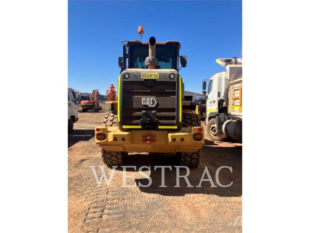 CAT 924K Колесни товарачи