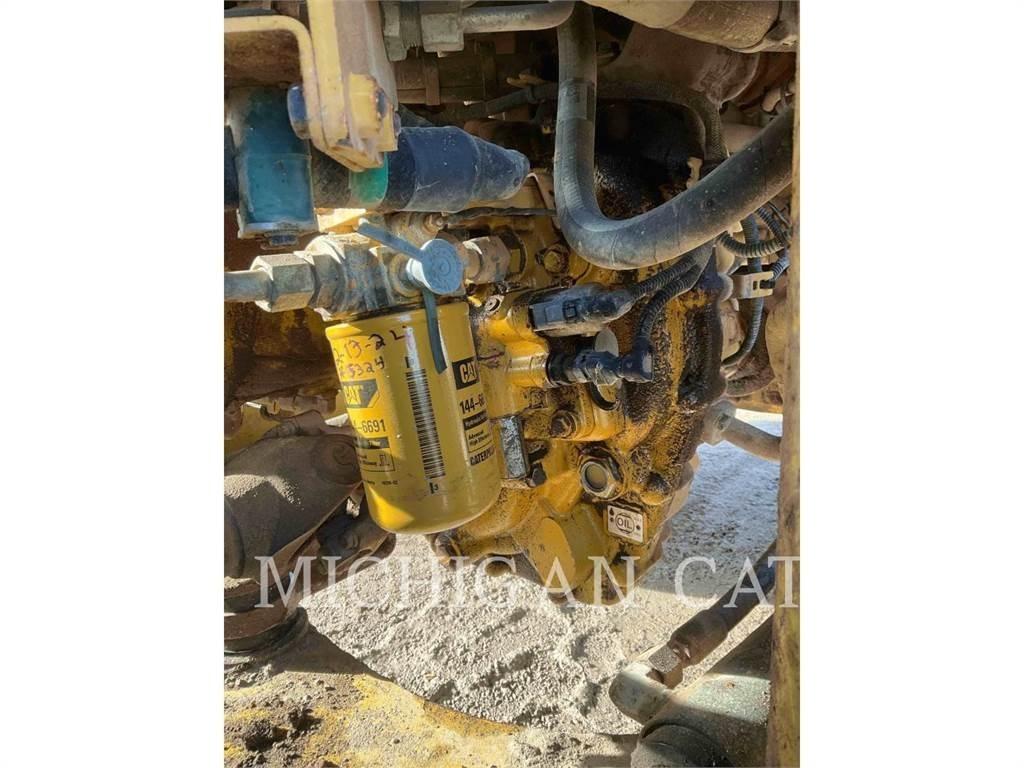 CAT 924K 3RQ Колесни товарачи