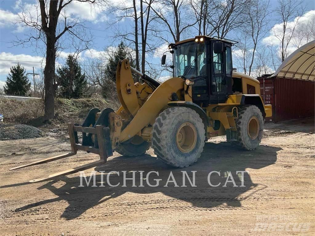 CAT 924K 3RQ Колесни товарачи