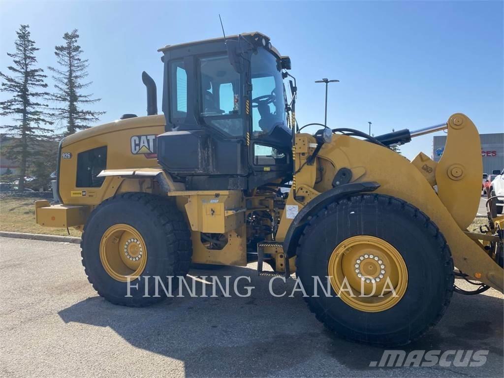 CAT 926-14 Колесни товарачи