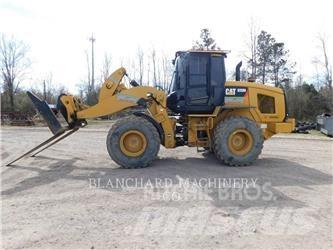 CAT 926M Колесни товарачи
