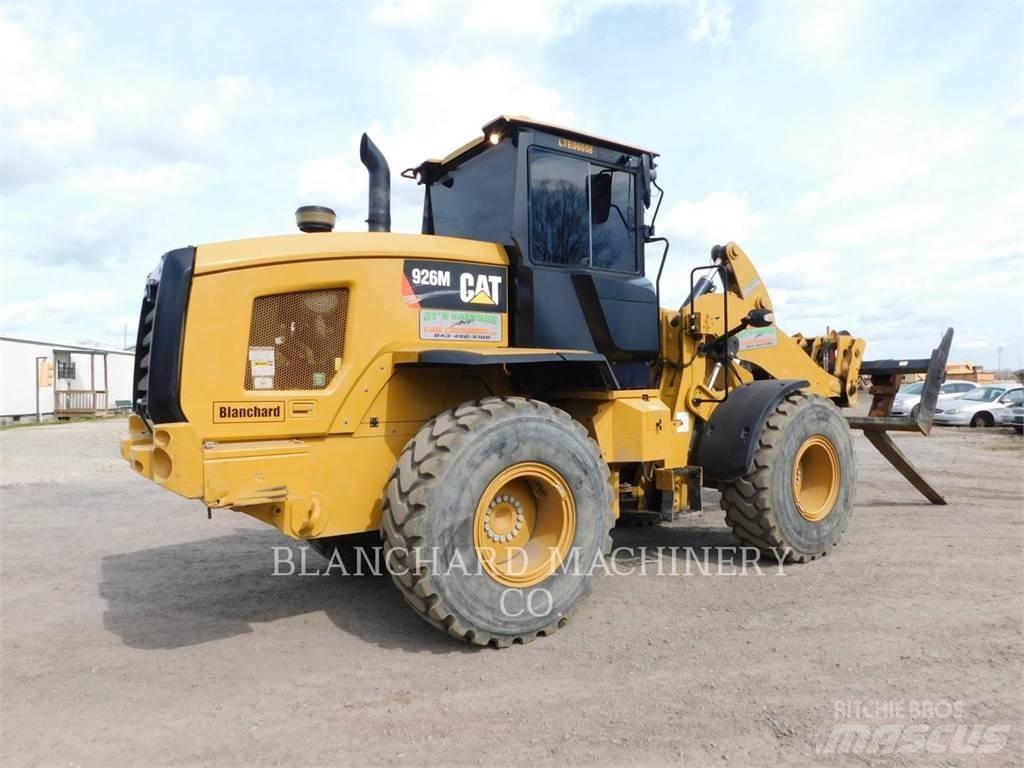 CAT 926M Колесни товарачи