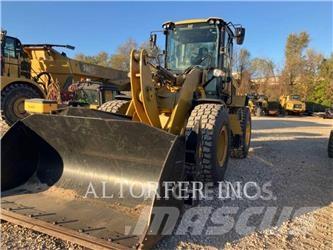 CAT 926M Колесни товарачи