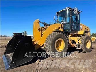 CAT 926M Колесни товарачи