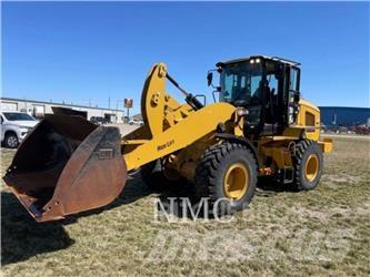 CAT 926M Колесни товарачи