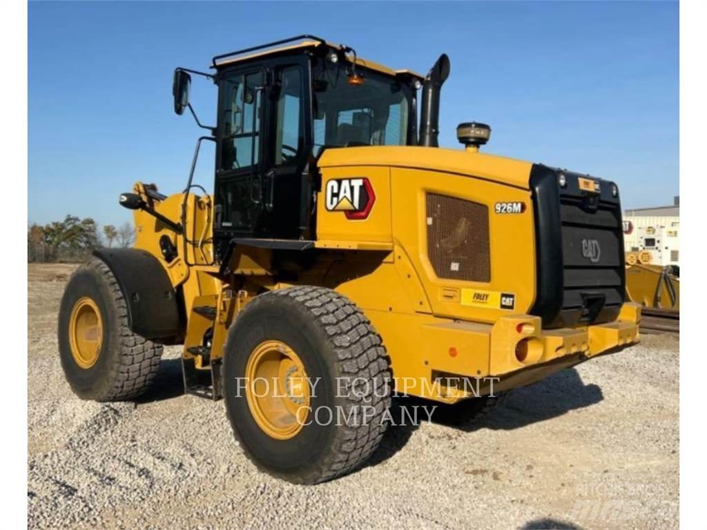 CAT 926M Колесни товарачи