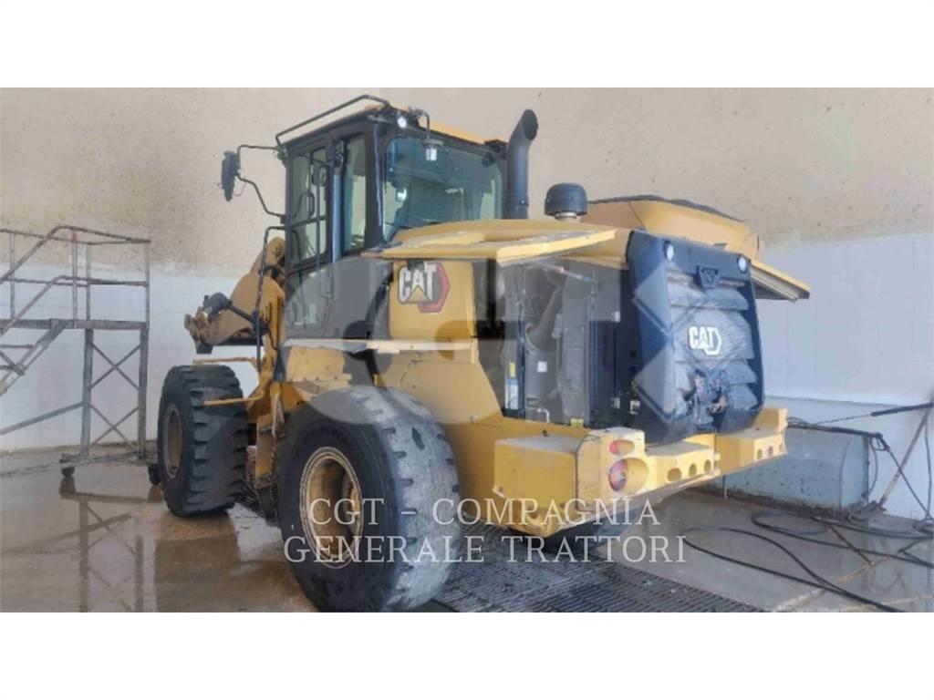 CAT 926M Колесни товарачи