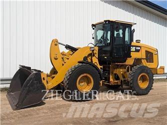 CAT 926M Колесни товарачи