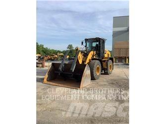 CAT 926M Колесни товарачи