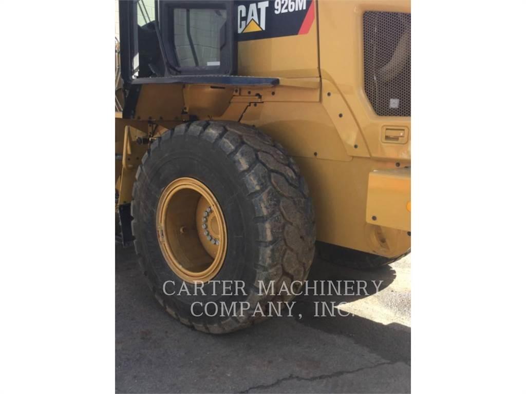 CAT 926M Колесни товарачи