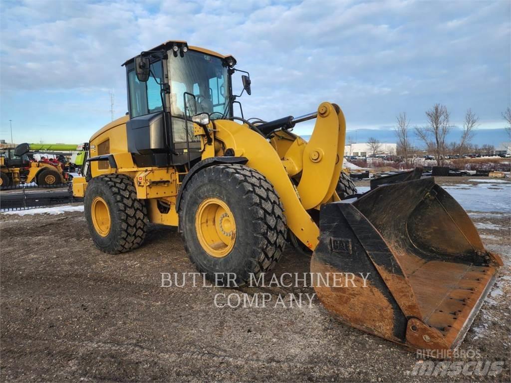 CAT 926M Колесни товарачи