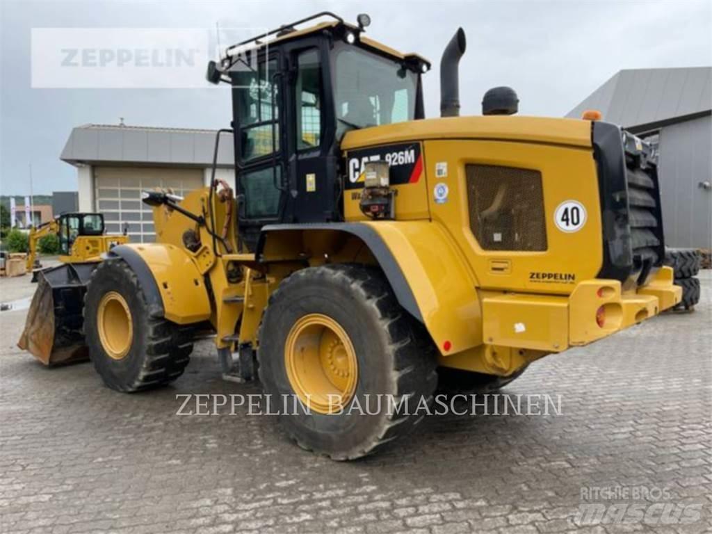 CAT 926M Колесни товарачи