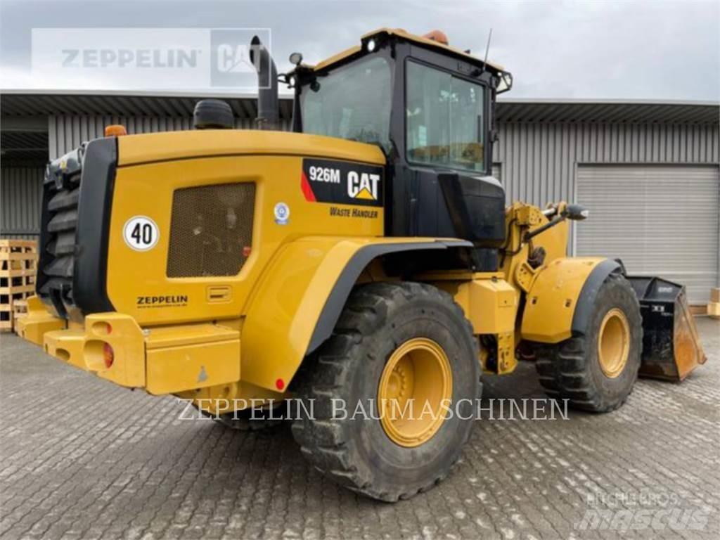 CAT 926M Колесни товарачи