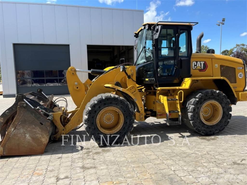 CAT 926M Колесни товарачи