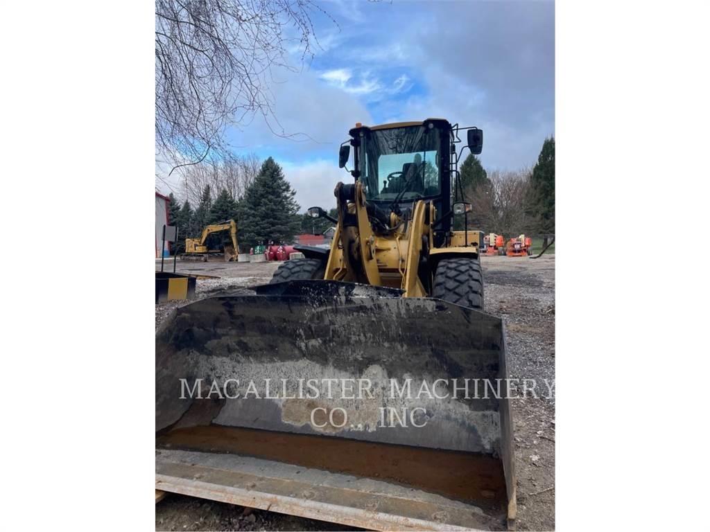 CAT 926M Колесни товарачи
