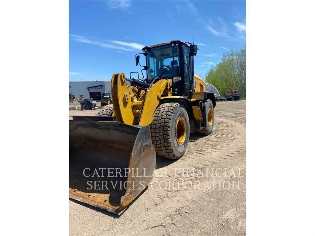 CAT 926M Колесни товарачи