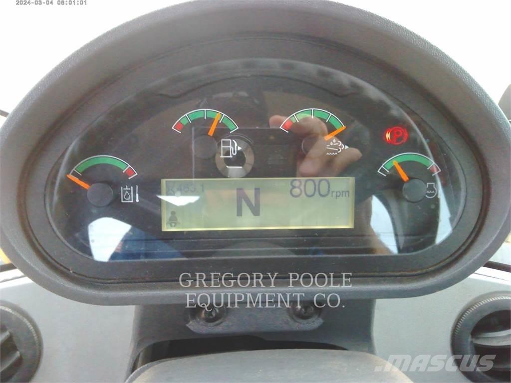 CAT 926M Колесни товарачи