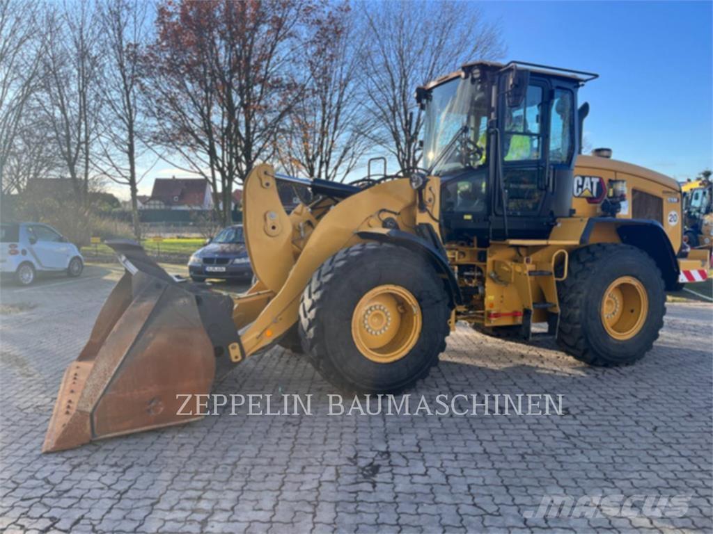 CAT 926M Колесни товарачи