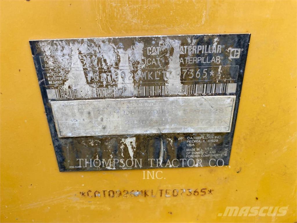 CAT 926M Колесни товарачи