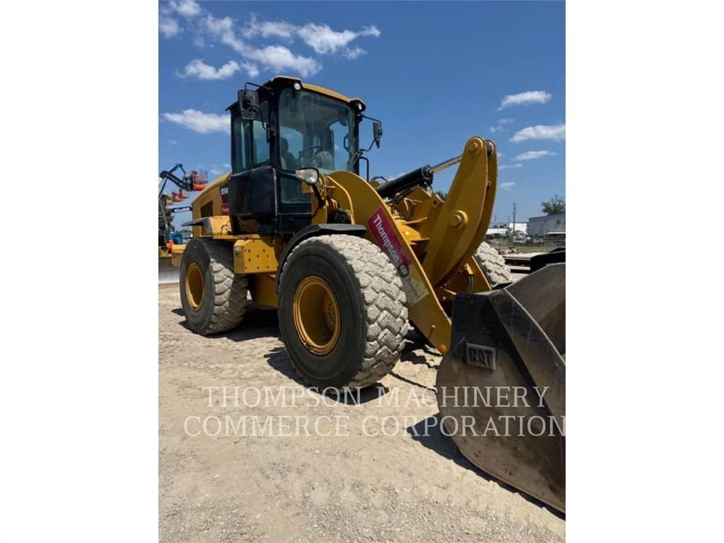 CAT 926M Колесни товарачи