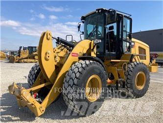 CAT 926M Колесни товарачи