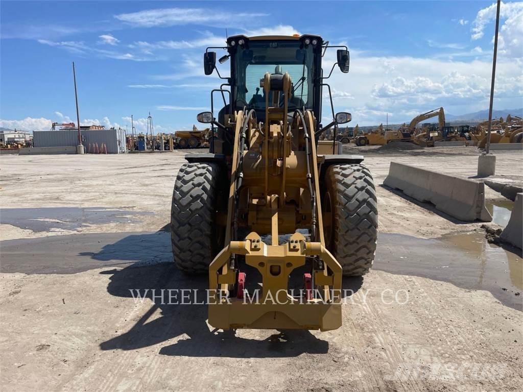 CAT 926M HL QC Колесни товарачи