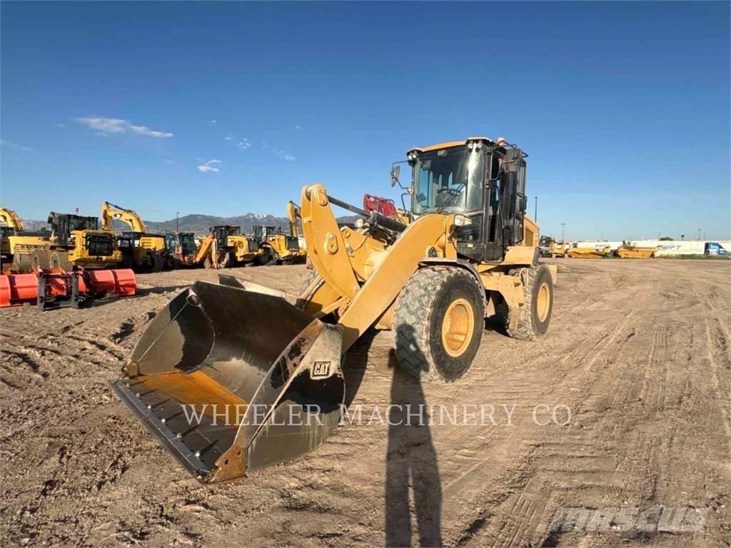 CAT 926M HL QC Колесни товарачи