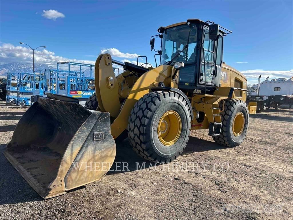 CAT 926M QC Колесни товарачи