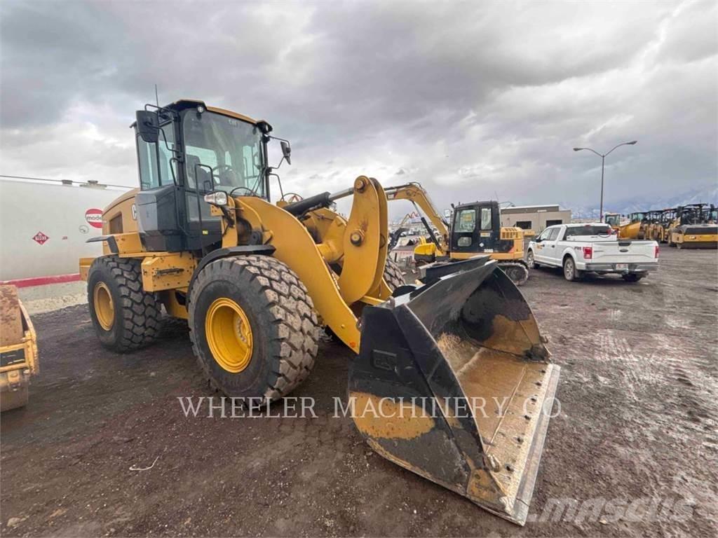 CAT 926M QC Колесни товарачи