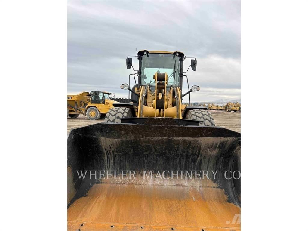 CAT 926M QC Колесни товарачи
